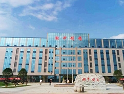 制藥工廠(chǎng)